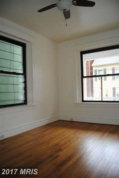 25 N Mulberry St unit 1, Hagerstown, MD 21740 - photo 7