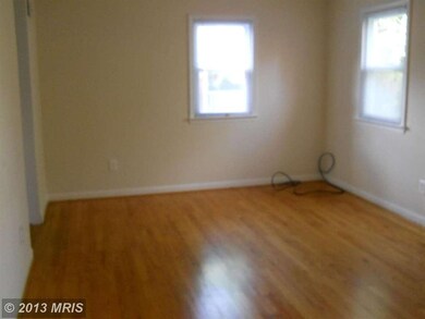 6507 Flanders Dr, Hyattsville, MD 20783 - photo 4