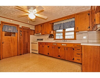 20 Highland St, Milford, MA 01757 - photo 7