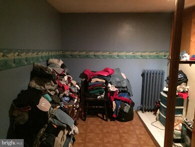 1225 Moss St, Reading, PA 19604 - photo 6