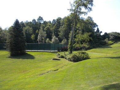 8 Meadow Ln unit 3-10, Lenox, MA 01240 - photo 5