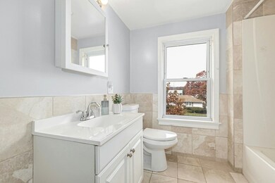 60 Collins St, Worcester, MA 01606 - photo 5