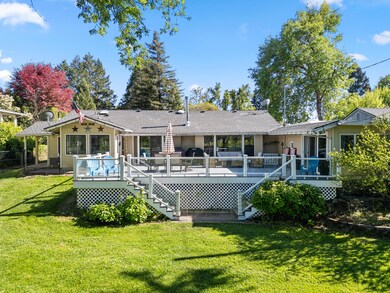 456 Edgewater Dr, Grants Pass, OR 97527 - photo 3