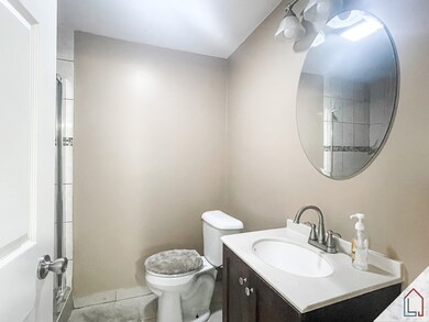 18160 Mary Ann Ln, Country Club Hills, IL 60478 - photo 6