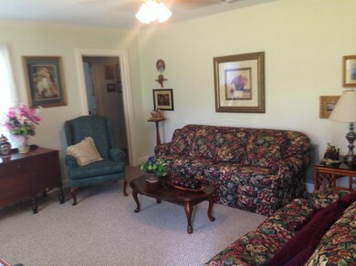 76 Lindsey Dr, Laurel, MS 39440 - photo 2