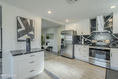 8644 W Mountain View Rd, Peoria, AZ 85345 - photo 3