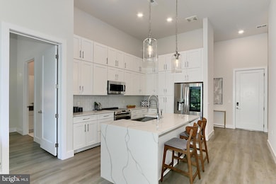 The Bexley Condominiums unit 121, McLean, VA 22102 - photo 6