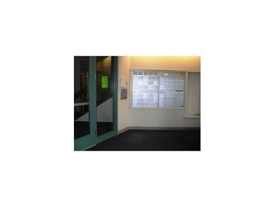 486 #300 Nashua St unit 300, Milford, NH 03055 - photo 5