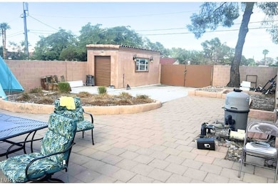 5820 W Desert Inn Rd, Las Vegas, NV 89146 - photo 7