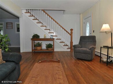 63 Austin St, Wakefield, RI 02879 - photo 4