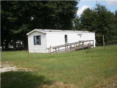 7930 Stallworth Ln, Pensacola, FL 32526 - photo 2