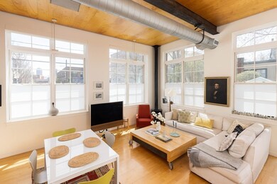 139-155 Brookline St unit 12, Cambridge, MA 02139 - photo 3