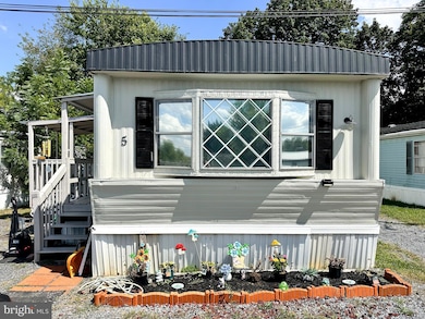 5159 E Trindle Rd unit 5, Hampden Township, PA 17050 - photo 3