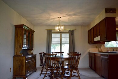 265 Abdon Dr, Versailles, IN 47042 - photo 5