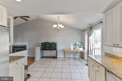 11720 Othello Terrace, Germantown, MD 20876 - photo 7