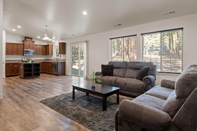 60154 Turquoise Rd, Bend, OR 97702 - photo 4