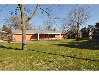 914 Brookwood Dr, New Albany, IN 47150 - photo 4