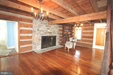 17931 Senedo Rd, Edinburg, VA 22824 - photo 4