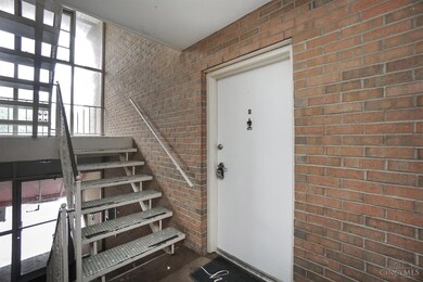 4117 N Bend Rd, Cincinnati, OH 45211 - photo 5