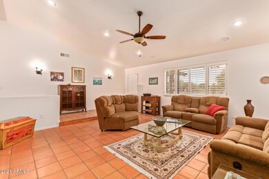 10940 E Adobe Rd, Mesa, AZ 85207 - photo 6