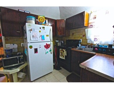 27 Dix St, Revere, MA 02151 - photo 5