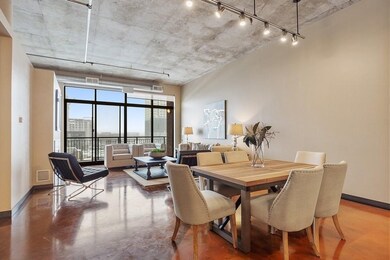 Living / Dining Room