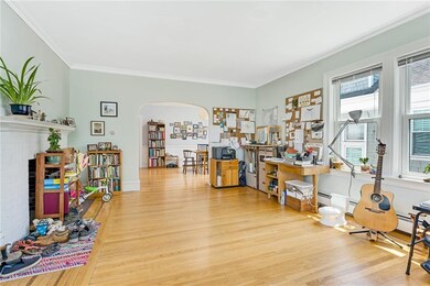 117 Cole Ave, Providence, RI 02906 - photo 3