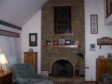 9454 Shelby Ln, Crown Point, IN 46307 - photo 6