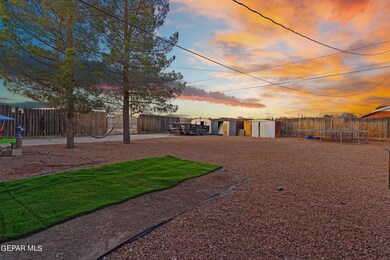 8043 Algerita Ct, El Paso, TX 79915 - photo 3