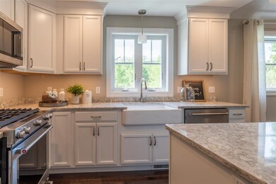 23 Pasture Dr unit 16, Hudson, NH 03051 - photo 4