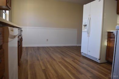 2953 Commodore Ln, Cincinnati, OH 45251 - photo 6