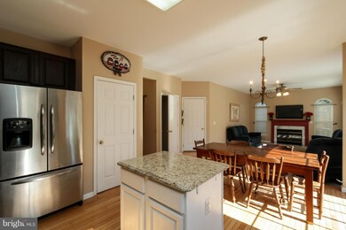 12153 Millbill Ct, Bristow, VA 20136 - photo 7