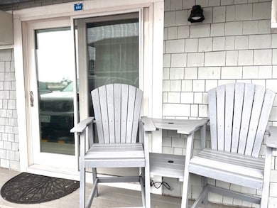 449 Ocean Blvd unit 102, Hampton, NH 03842 - photo 4