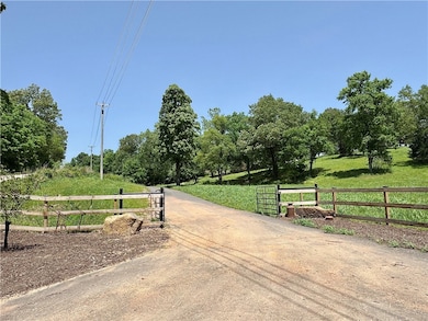 Entrance/ access easement