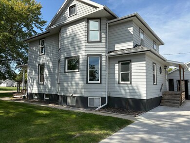 501 N Garfield St, Stuart, NE 68780 - photo 5