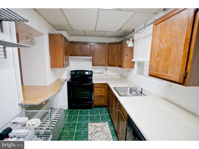 129 Krams Ave, Philadelphia, PA 19127 - photo 7