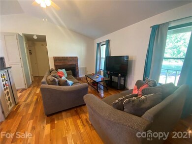 139 Sparrow Ln unit 78, Statesville, NC 28625 - photo 3