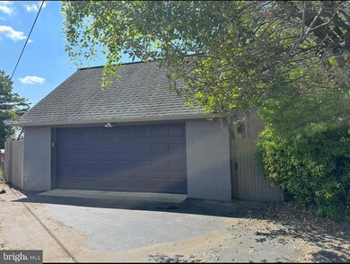 543 S Prince St, Lancaster, PA 17603 - photo 2