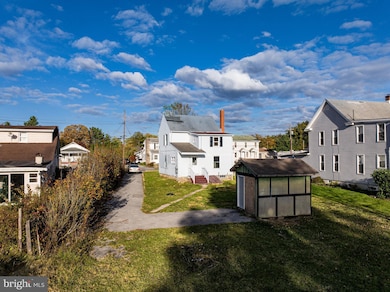 25329 Highfield Rd, Cascade, MD 21719 - photo 5