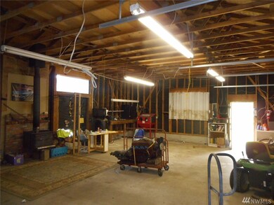 23676 Fremali Ln, Mount Vernon, WA 98274 - photo 4