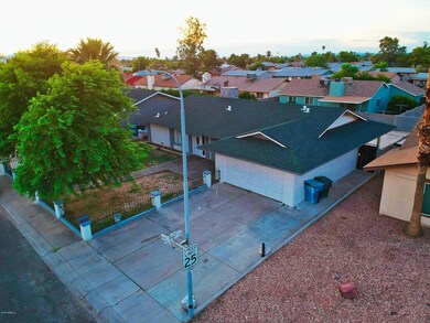 7942 W Heatherbrae Dr unit 6, Phoenix, AZ 85033 - photo 2