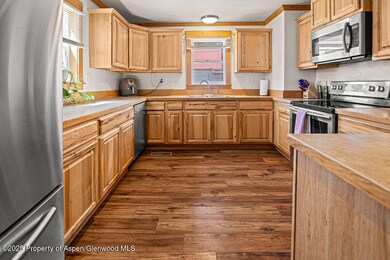 763 Tucker St, Craig, CO 81625 - photo 7