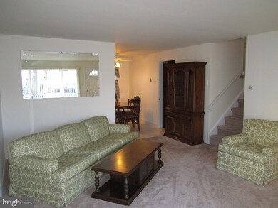 54 Smithfield Ave, Lawrence Township, NJ 08648 - photo 6