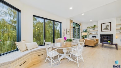 6004 S Prairie View Cir, Sioux Falls, SD 57108 - photo 6