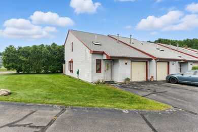 218 Millwright Dr unit 218, Nashua, NH 03063 - photo 2