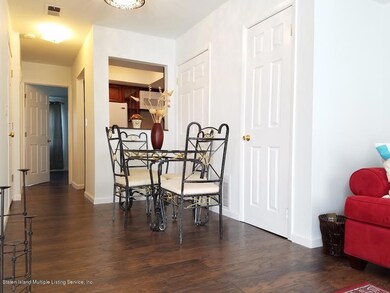 30 Francine Ct unit B, Staten Island, NY 10306 - photo 3