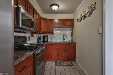 2019 S Delaware St, Allentown, PA 18103 - photo 7