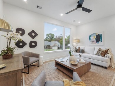 6612 Goldspier St, Houston, TX 77091 - photo 6