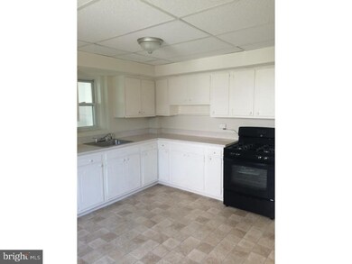 415 Ashland Ave, Folcroft, PA 19032 - photo 3