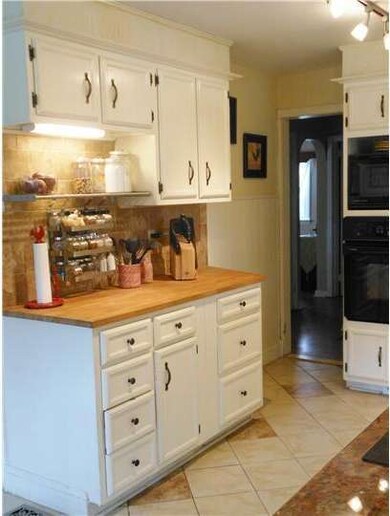 95 S 16th Ave, Coatesville, PA 19320 - photo 5